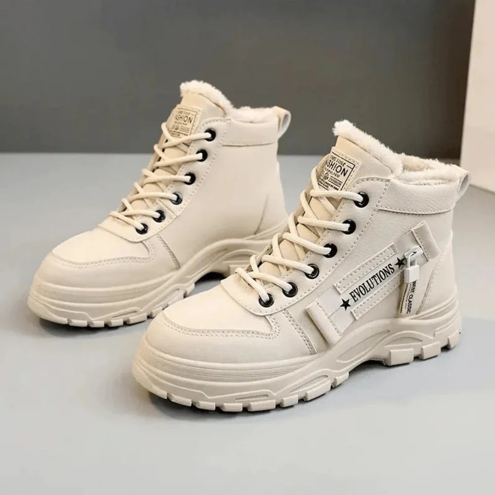 ARCTIC – Die gefütterte Winterboots für stilvolle Wärme