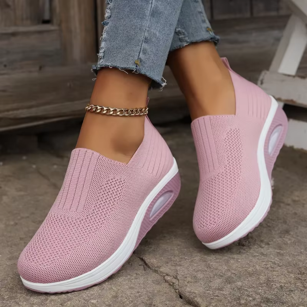 SOFLEA – Der bequemschuh mit keilabsatz für damen