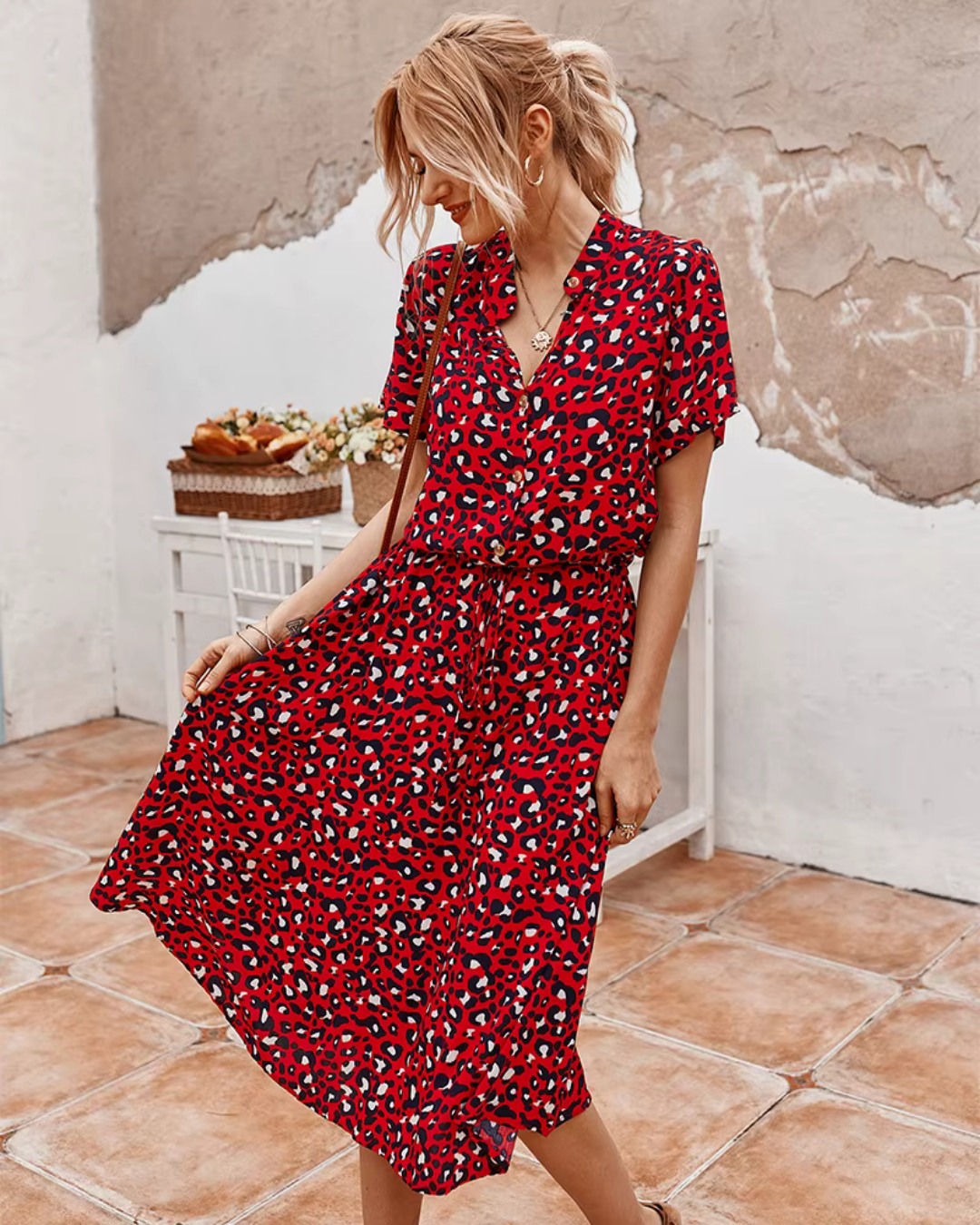 Cecilia- Trendiges Kleid mit Fluidem Schnitt für Sonnige Tage