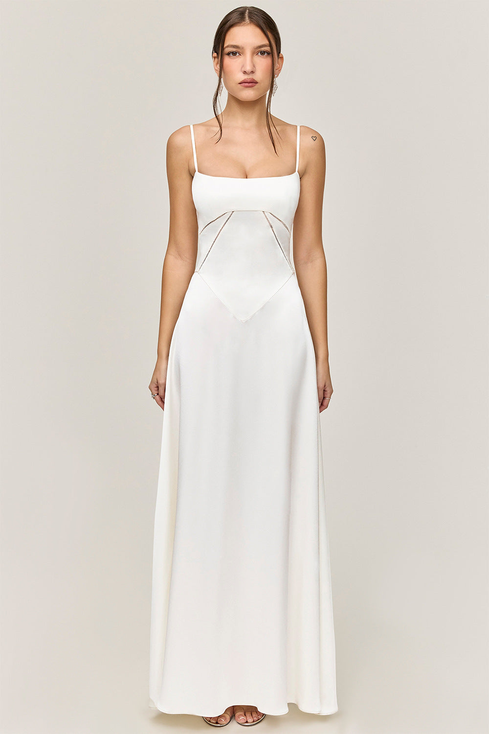 Lena Abendkleid Lang Aus Satin – A-Linie Mit Spaghetti-Trägern Für Elegante Anlässe-1