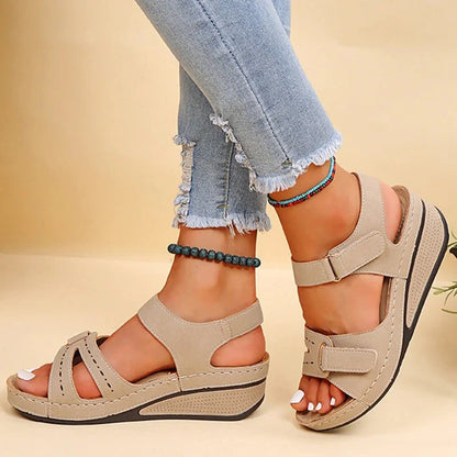 Lena Weiche Plateau Sandalen Damen | Leichte Sommerschuhe für Stilvolle Anlässe-2