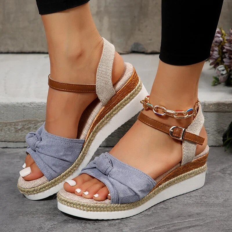 Sabela - Elegante Gladiator Sandalen Damen mit Keildesign für Sommerschuhe