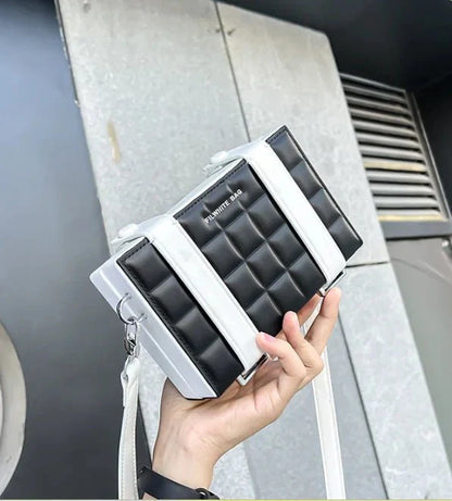 Variant image for Emma Blake Box-Förmige Umhängetasche Damen – Stilvoller Crossbody Bag für Alltag und Ausgehen-5